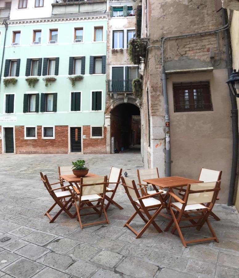 The Wolf House Hotell Venedig Exteriör bild